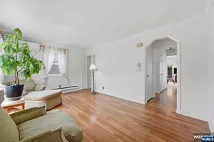 73 Highland Ave, Bergenfield, NJ 07621 - Photo 5