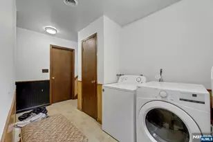 205 Graney Dr, River Vale Township, NJ 07675 - Photo 17