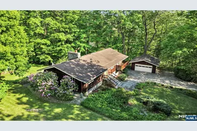 235 Brook Valley Road, Montville Township, NJ 07082 - Photo 31
