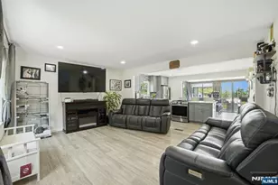 23 Moore Rd, West Milford, NJ 07480 - Photo 9