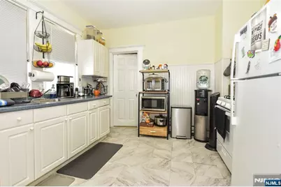 52 Central Avenue, Butler, NJ 07405 - Photo 15