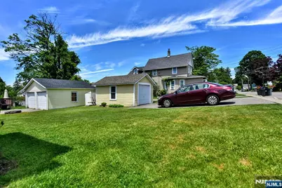 52 Central Avenue, Butler, NJ 07405 - Photo 29