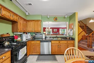 53 Woodledge Ct, Rockaway Township, NJ 07866 - Photo 9
