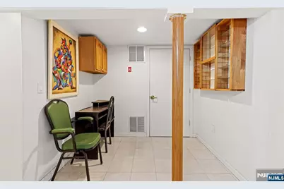 13-07 Willow Street, Fair Lawn, NJ 07410 - Photo 21