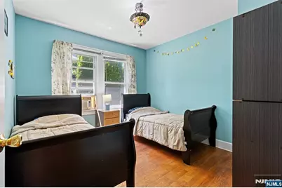 13-07 Willow Street, Fair Lawn, NJ 07410 - Photo 7