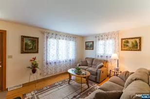 64 Howard St, Lodi, NJ 07644 - Photo 3