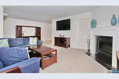164 Winchester Court, Washington Township, NJ 07676 - Photo 7