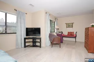 164 Winchester Ct, Washington Township, NJ 07676 - Photo 21