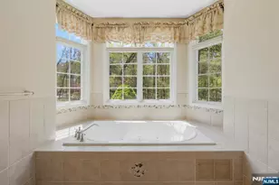 17 Constitution Ave, Roxbury Township, NJ 07876 - Photo 13