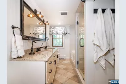 190 Passaic Avenue, Roseland, NJ 07068 - Photo 21