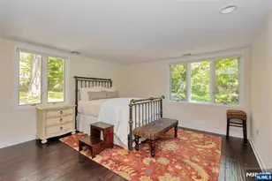 1 Hickory Ln, Roseland, NJ 07068 - Photo 33