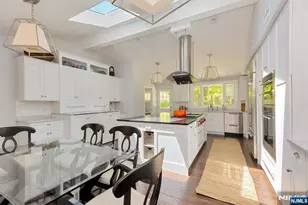 1 Hickory Ln, Roseland, NJ 07068 - Photo 17