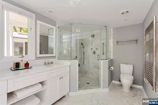 1 Hickory Ln, Roseland, NJ 07068 - Photo 31
