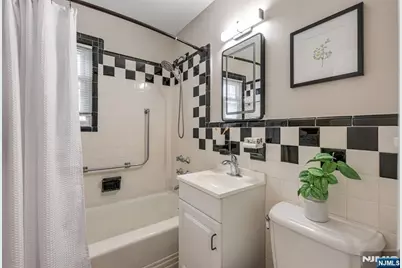 419 Wyckoff Avenue, Ramsey, NJ 07446 - Photo 15