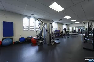 3405 Rio Vista Dr 3405, Mahwah, NJ 07430 - Photo 33