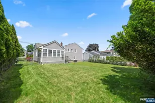 43 Woodvale Rd, Glen Rock, NJ 07452 - Photo 25
