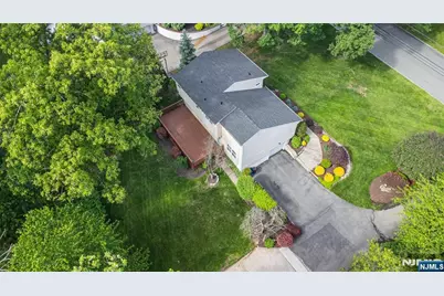 27 Bogert Road, Montville Township, NJ 07058 - Photo 25