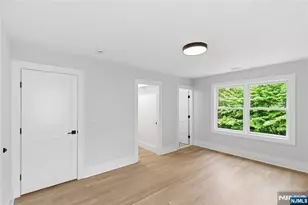 61 Surrey Ln, Tenafly, NJ 07670 - Photo 29