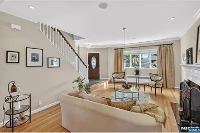347 Westview Avenue, Fort Lee, NJ 07024 - Photo 5