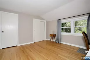 153 Bergen Ave, Waldwick, NJ 07463 - Photo 27