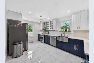 643 Stockton Street, New Milford, NJ 07646 - Photo 21