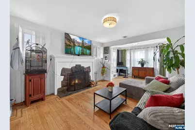 643 Stockton Street, New Milford, NJ 07646 - Photo 13