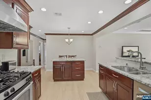 79 Winding Way, Cedar Grove, NJ 07009 - Photo 5