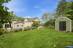 79 Winding Way, Cedar Grove, NJ 07009 - Photo 27