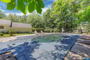 621 Winding Hollow Dr, Franklin Lakes, NJ 07417 - Photo 15