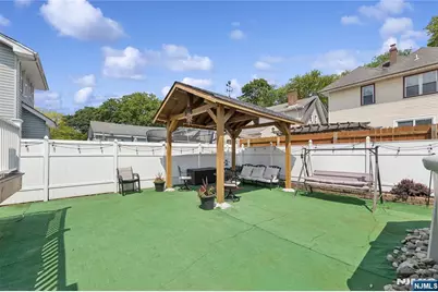 205 Summit Avenue, Bogota, NJ 07603 - Photo 9