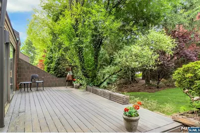 51 Hidden Ledge Road, Englewood, NJ 07631 - Photo 37