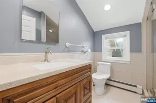 112 Bell Ave, Hasbrouck Heights, NJ 07604 - Photo 13