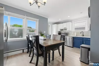 112 Bell Avenue, Hasbrouck Heights, NJ 07604 - Photo 5