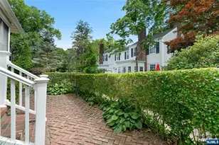 12 Bancroft Pl, Fair Lawn, NJ 07410 - Photo 21