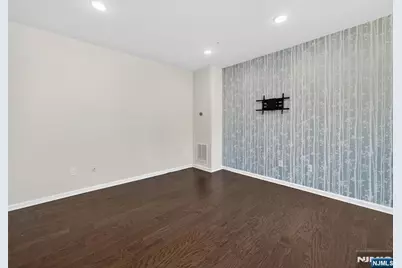 90 Wesmont Drive, Wood Ridge, NJ 07075 - Photo 11