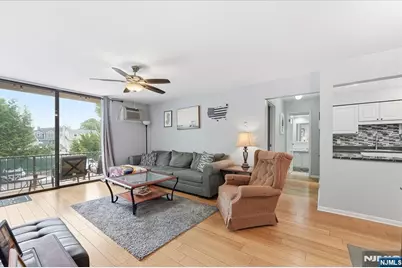 464 Liberty Street 205 #205, Little Ferry, NJ 07643 - Photo 5