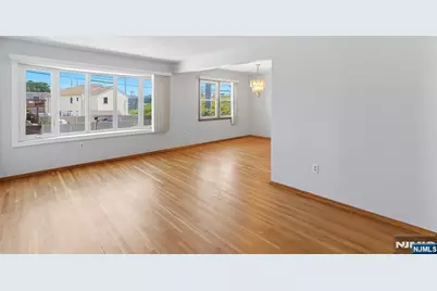 1109 Essex Avenue, Linden, NJ 07036 - Photo 3