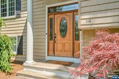 114 Wyckoff Avenue, Wyckoff Township, NJ 07481 - Photo 5