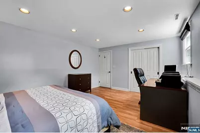114 Wyckoff Avenue, Wyckoff Township, NJ 07481 - Photo 29