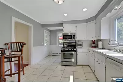 69 Highland Avenue, Midland Park, NJ 07432 - Photo 15