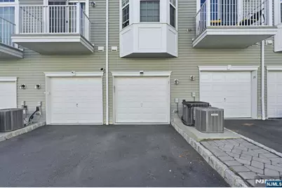 13 Dahlia Lane, Garfield, NJ 07026 - Photo 23