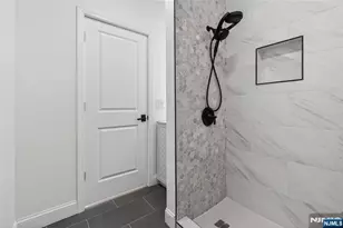 182 N Maple Ave, East Orange, NJ 07017 - Photo 19