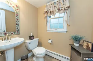 31 Yorkshire Ave, West Milford, NJ 07480 - Photo 17