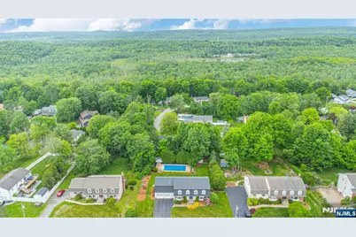 31 Yorkshire Avenue, West Milford, NJ 07480 - Photo 31