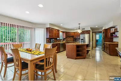 12 Sandalwood Drive, Livingston, NJ 07039 - Photo 13