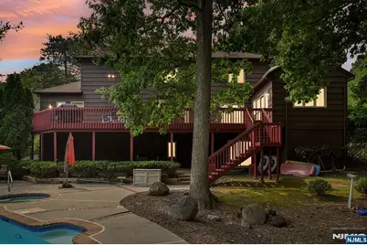 12 Sandalwood Drive, Livingston, NJ 07039 - Photo 39