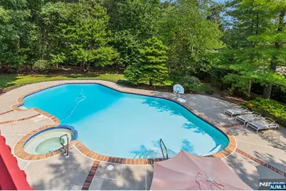 12 Sandalwood Drive, Livingston, NJ 07039 - Photo 33