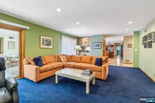 12 Sandalwood Dr, Livingston, NJ 07039 - Photo 9