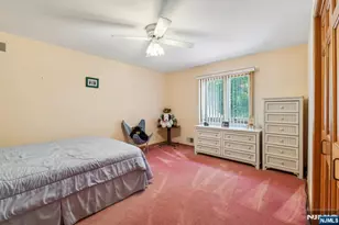 12 Sandalwood Dr, Livingston, NJ 07039 - Photo 23