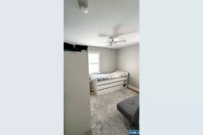 33 Harvey Avenue, Rochelle Park Township, NJ 07662 - Photo 11